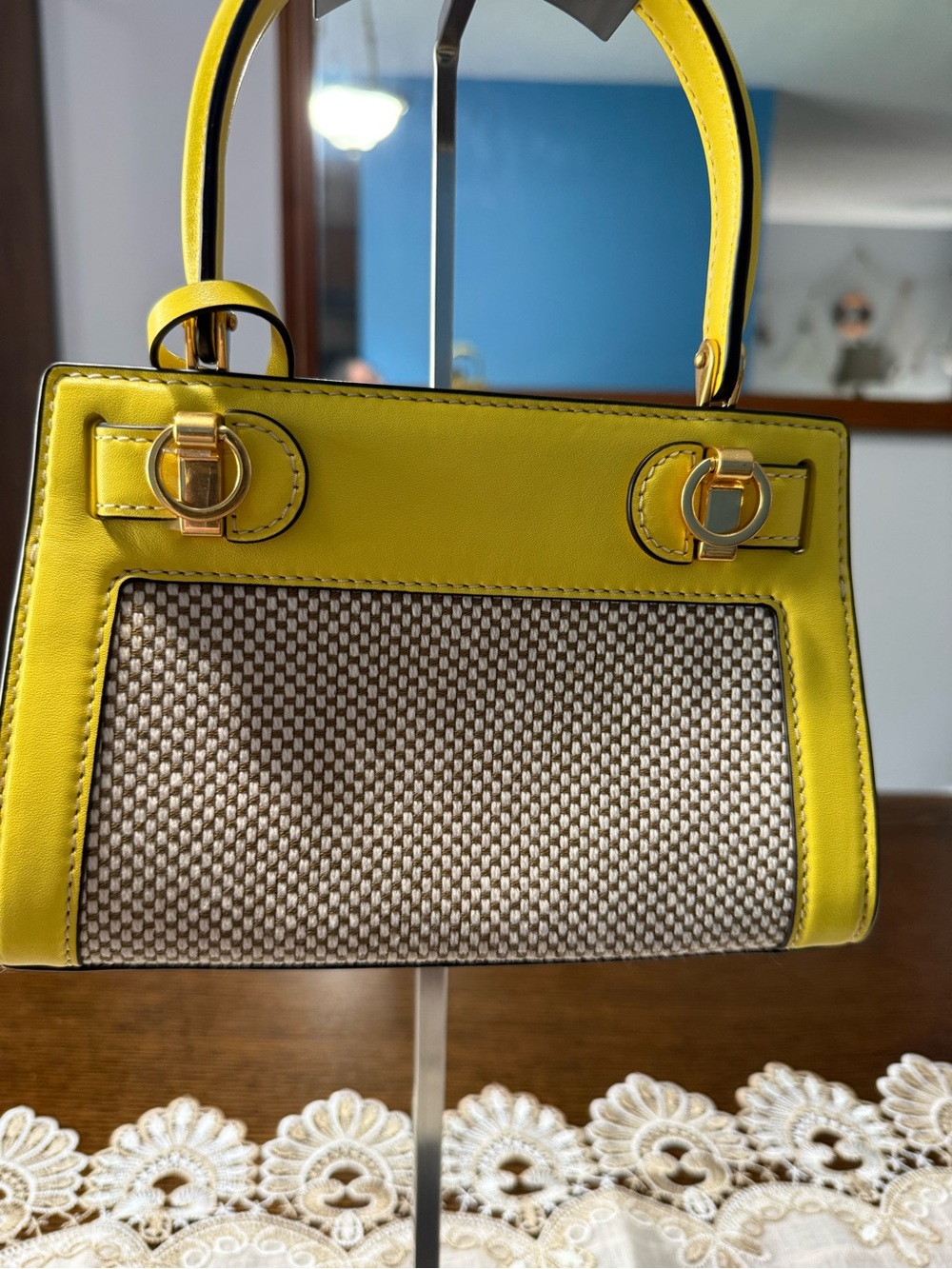 Tory Burch Yellow Leather-Trim Woven Top-Handle Bag - Picture 2 of 4